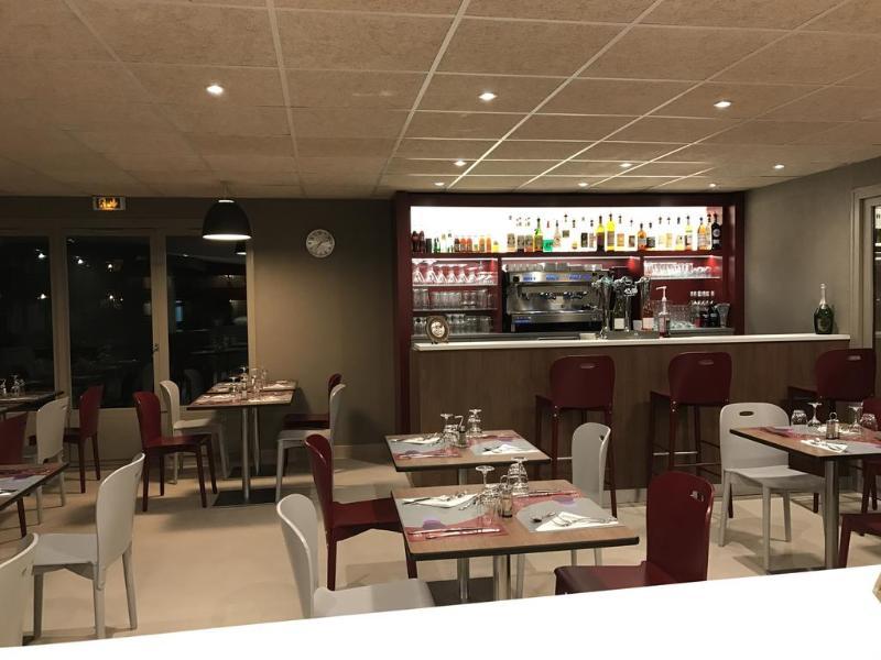 亚眠中心卡帕尼尔 - 吉尔卡萨达拉酒店 阿棉 外观 照片